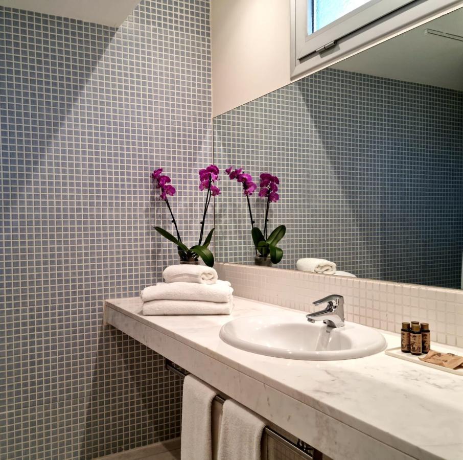 Apartaments Els Quimics Girona Exteriör bild