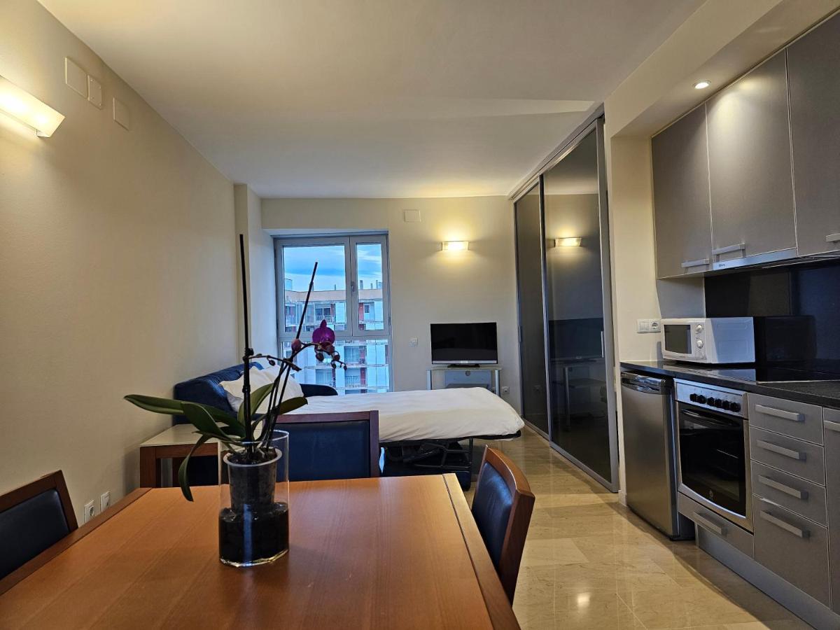Apartaments Els Quimics Girona Exteriör bild
